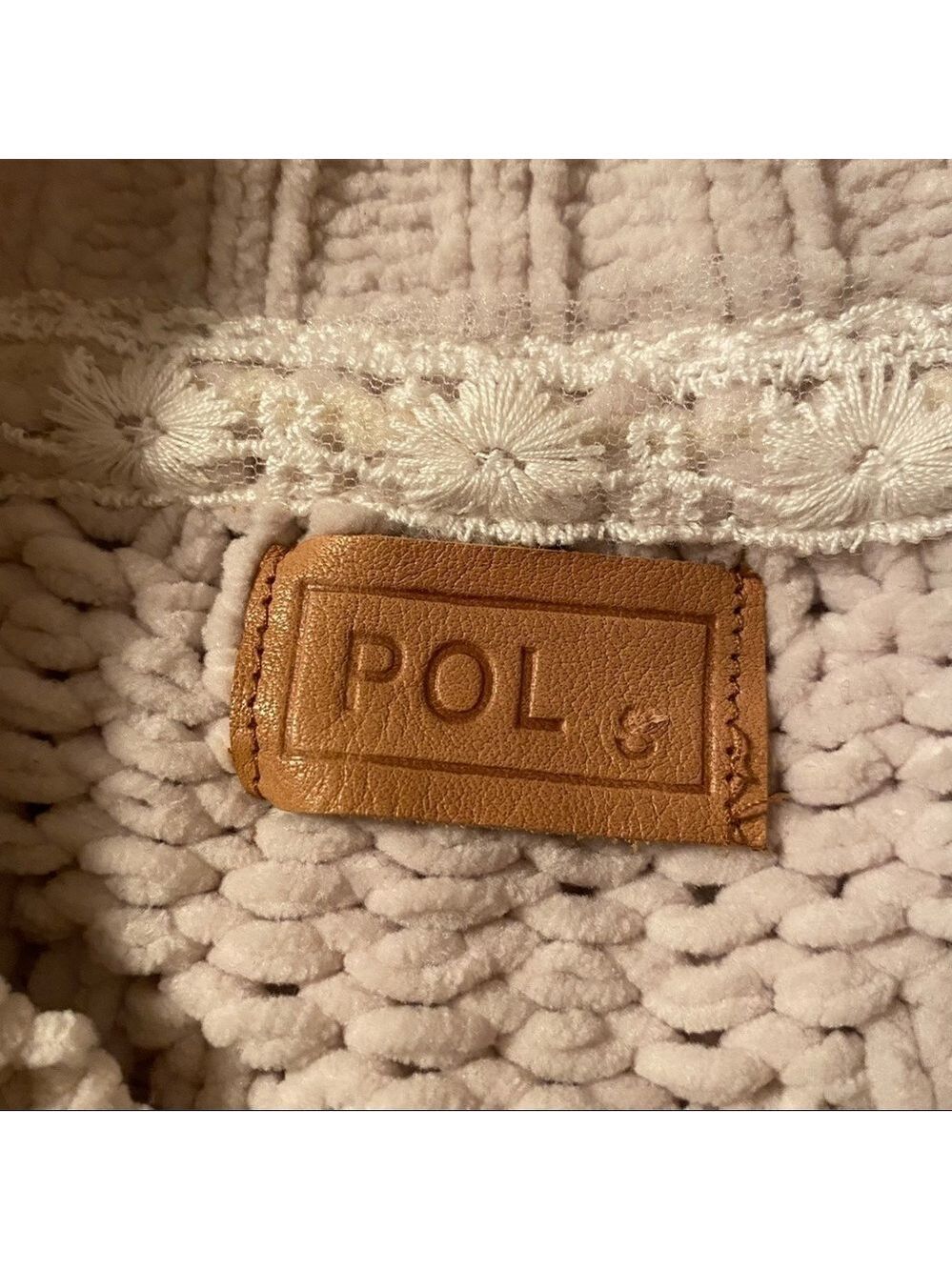 POL Cream Chevron knit Sweater small - Picture 10 of 12